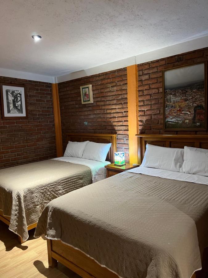 ホテル Casa Diez-59 Guanajuato Capital エクステリア 写真